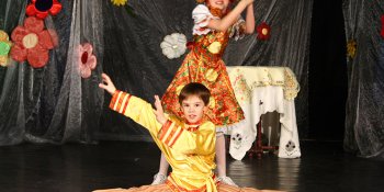 Спектакль "Муха – Цокотуха"