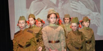 Спектакль "Не женщины придумали войну"